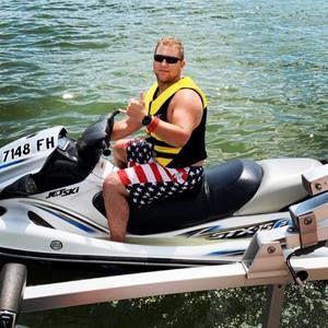 Meet your Posher, Loren